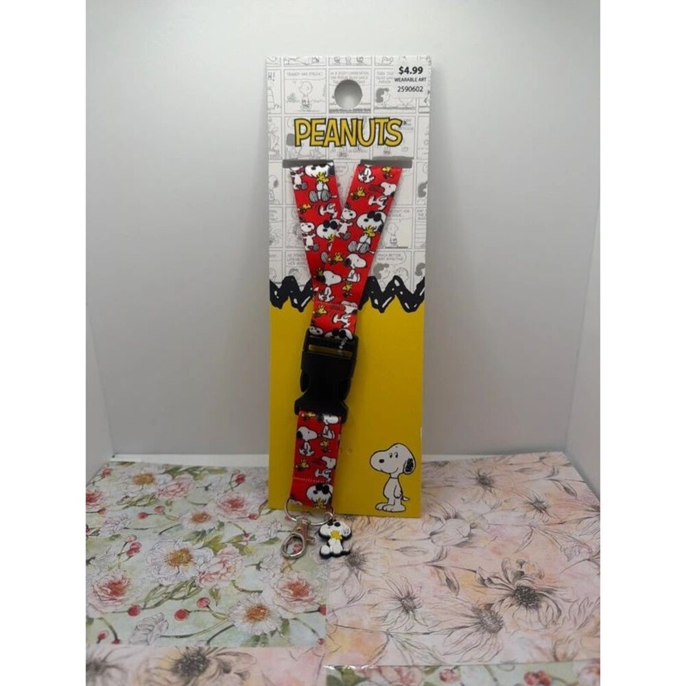 Peanuts lanyard